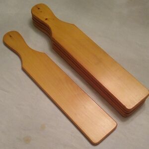 1 Wooden Paddle